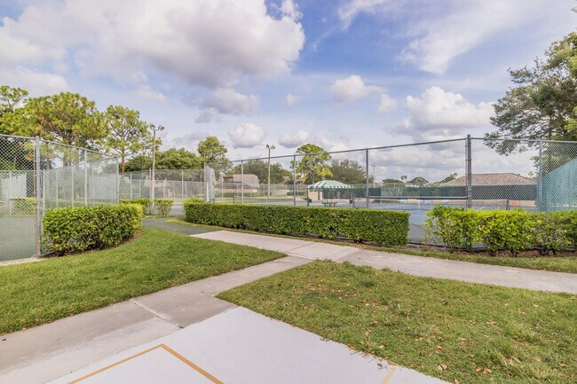 Building Photo - 130 1st Terrace