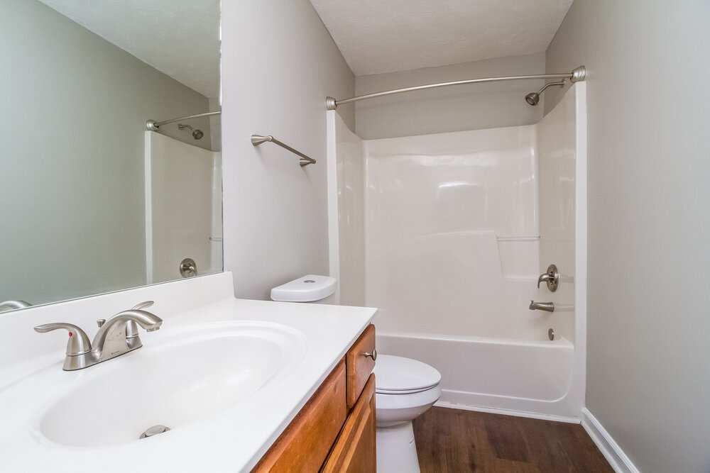 Building Photo - 365 Clearlake Dr