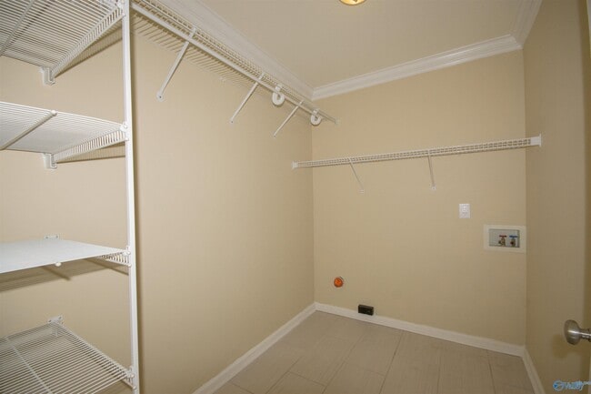 Building Photo - 104 Lancaster Ct SW