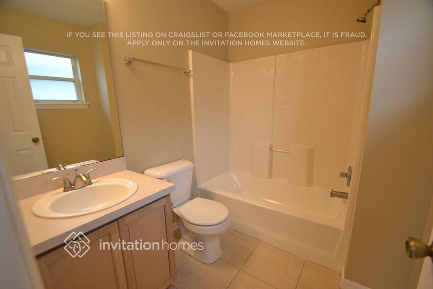 Building Photo - 7641 Pine Nest Ct