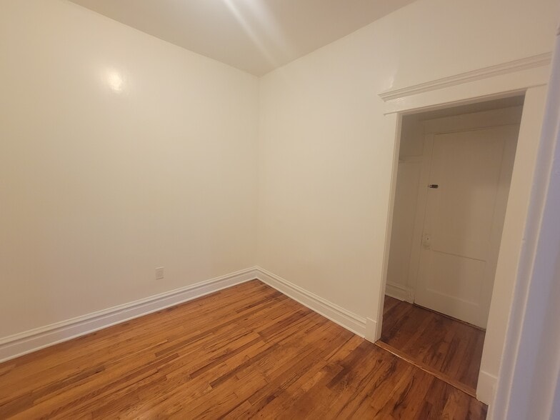 Bedroom 2 - 1905 N Pulaski Rd