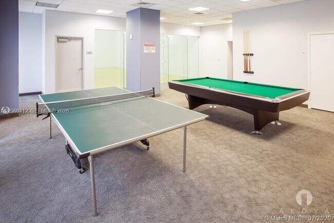 Building Photo - 6365 Collins Ave