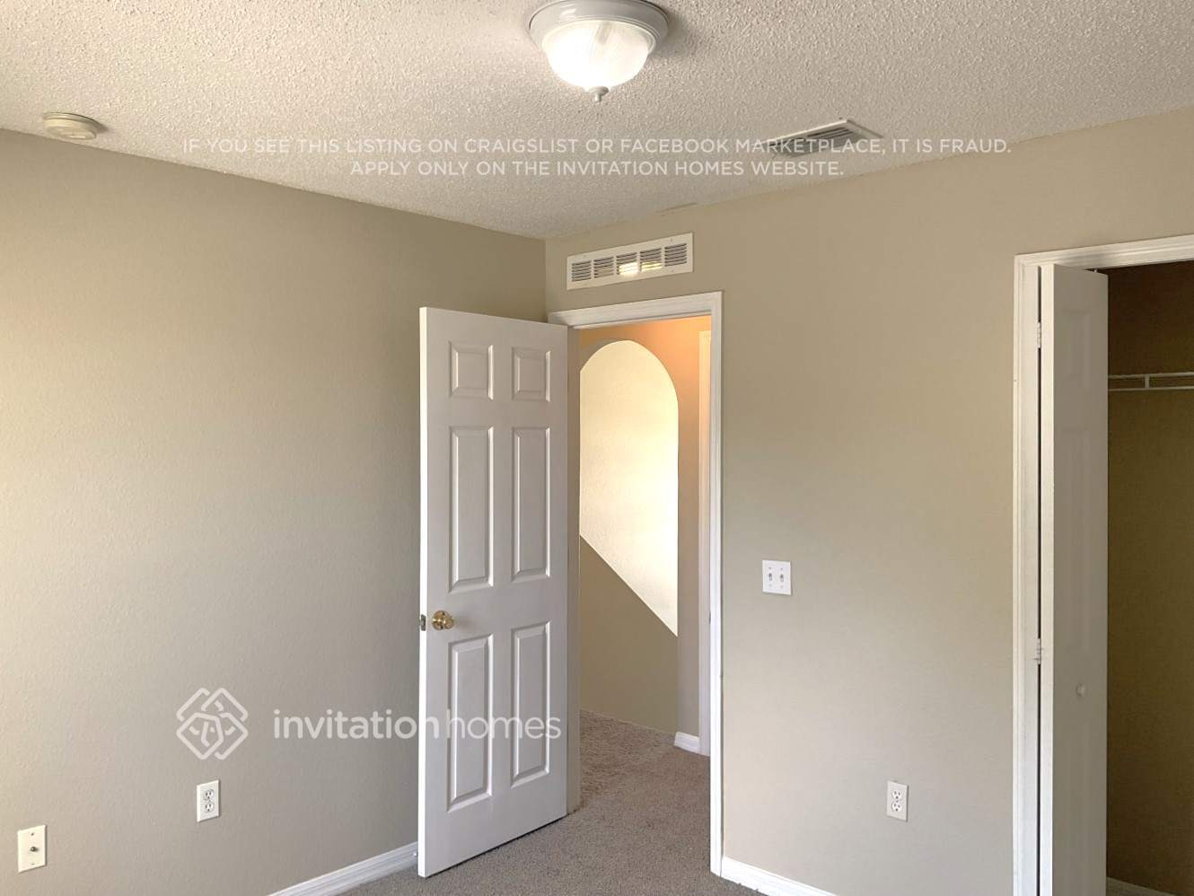 Building Photo - 927 Halifax Dr