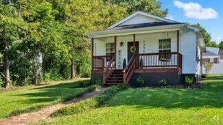 Building Photo - FULLY-FURNISHED ADORABLE COTTAGE-STYLE HOME