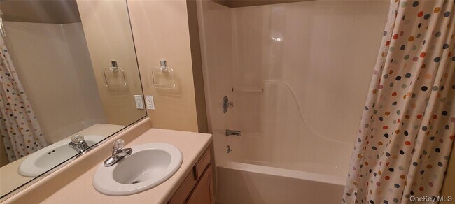 Building Photo - 106 Crystal Hill Ln