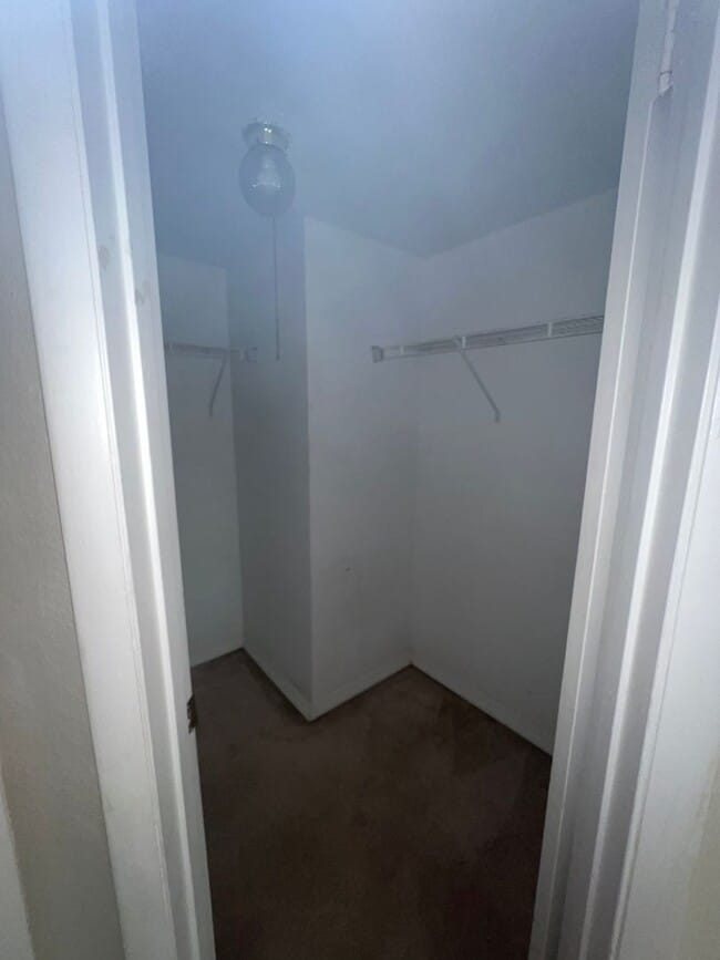 Building Photo - 3016 Parkway Blvd