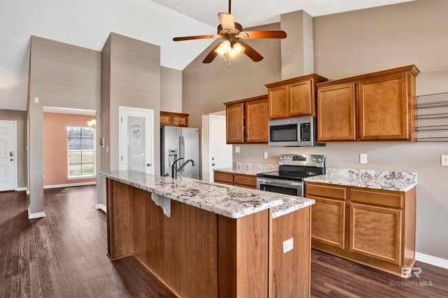 Building Photo - 33633 Field Stone Ln