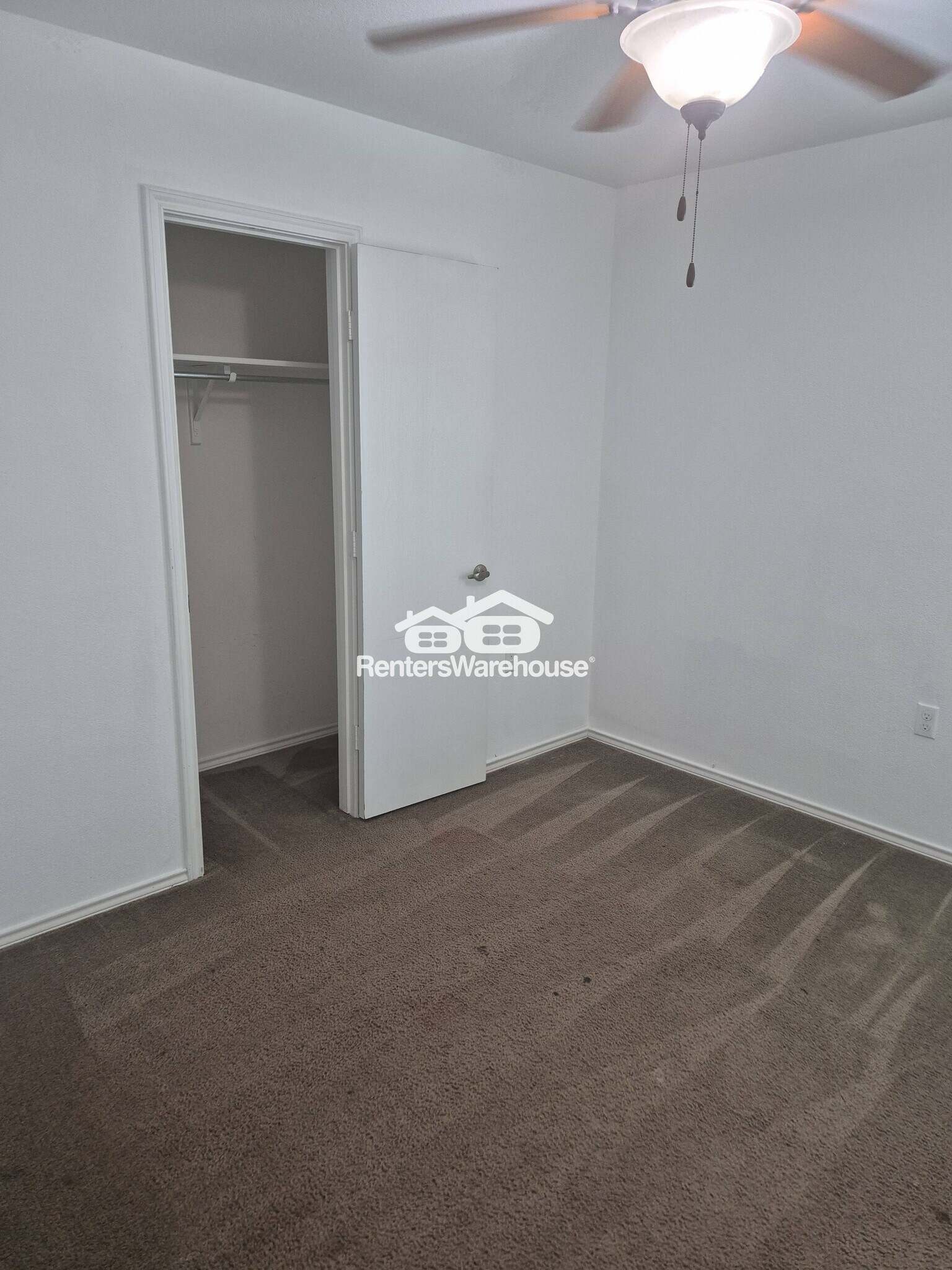 Building Photo - 9000 Stambourne St