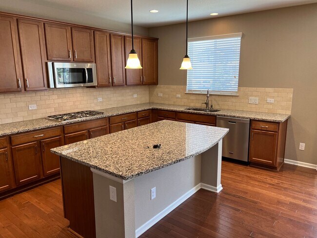 Building Photo - Spacious Corner-Lot Gem in South Denver Metro