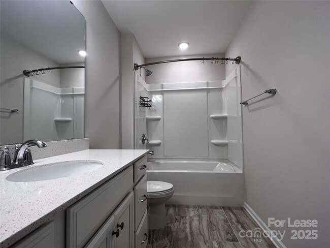 Building Photo - 108 Keats Aly