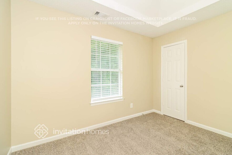 Building Photo - 6058 Pavestone Dr SW