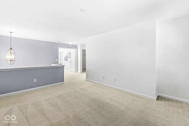Building Photo - 7826 Gray Eagle Dr