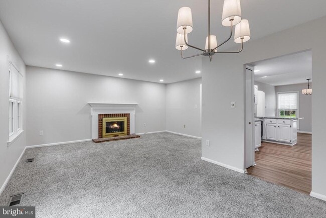 Building Photo - 9911 Finian Ct