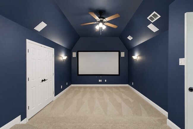 Building Photo - 3167 Izabella Ct