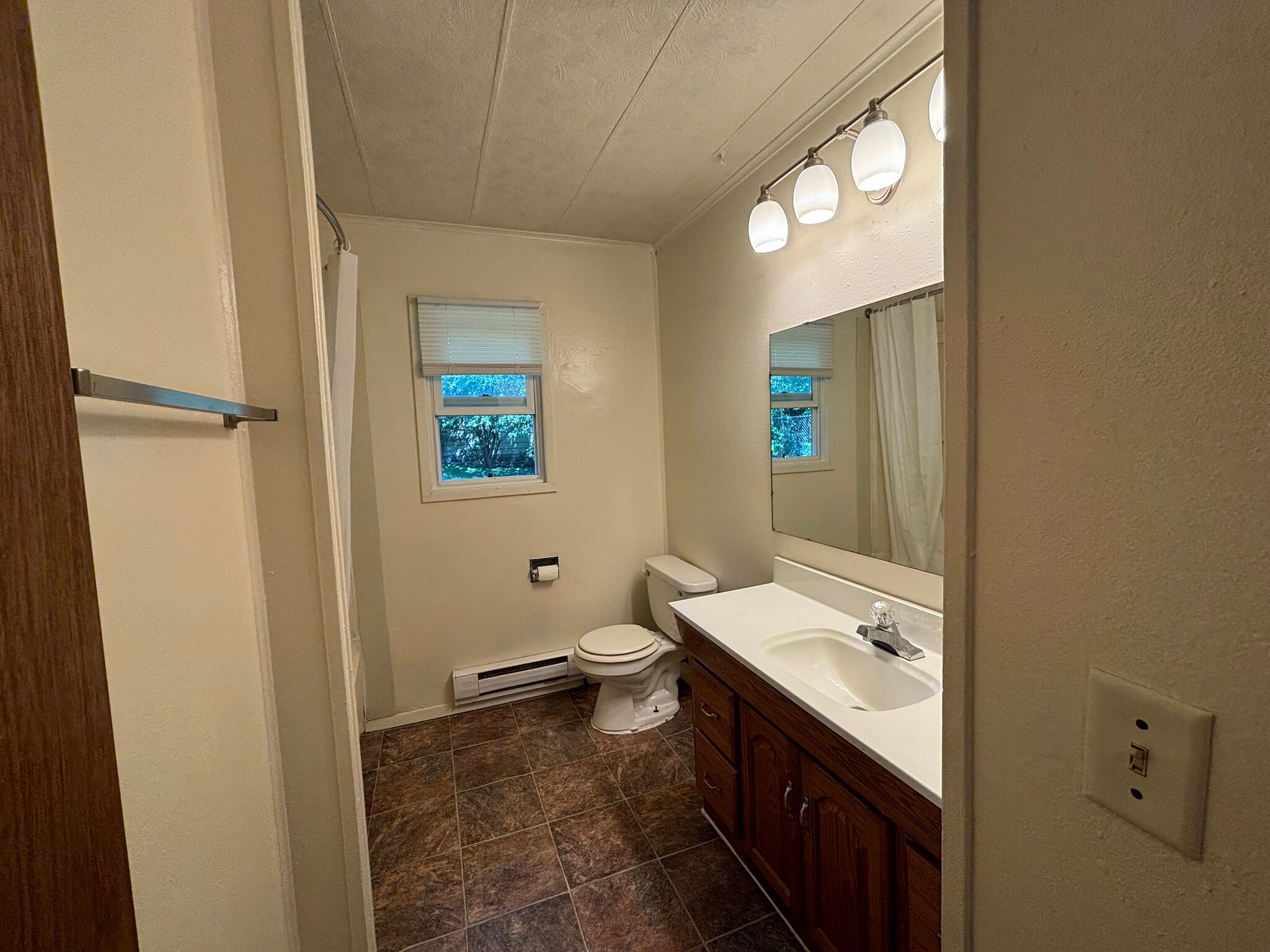 Bathroom - 5161 NE 5th St