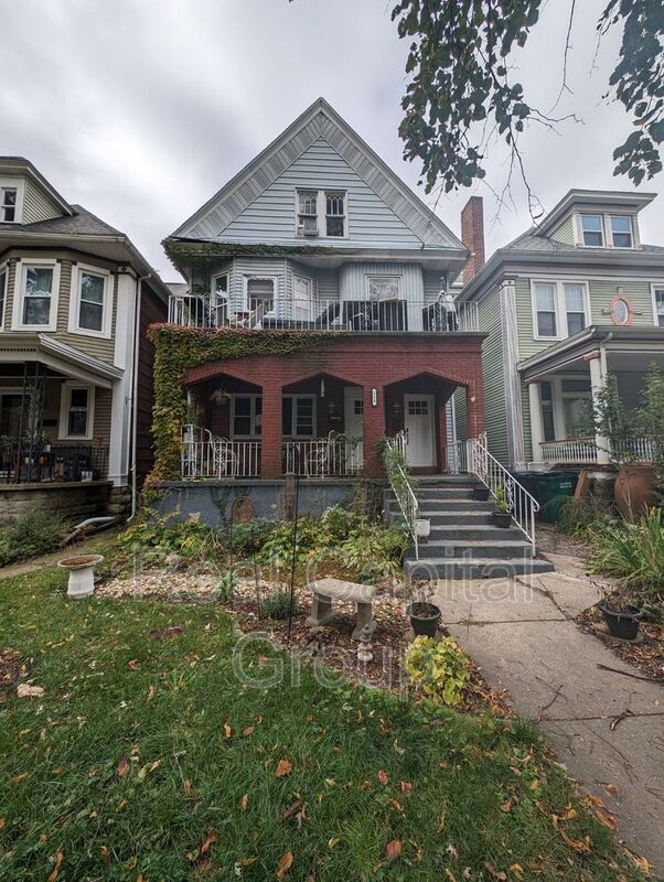 Building Photo - 254 Ashland Ave