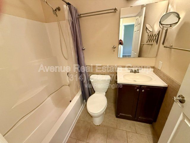 Building Photo - 11090 Alan Shepard Dr