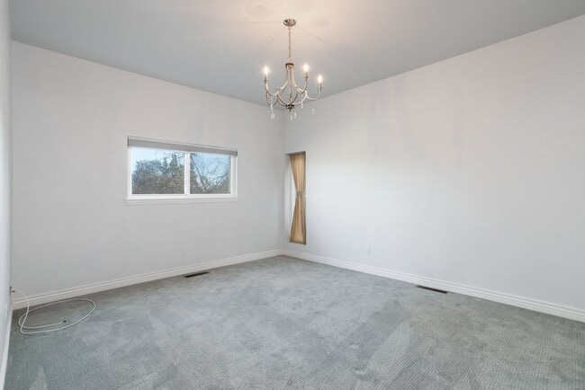 Building Photo - Beautiful Home In Martinez Hills