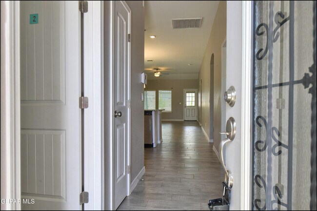 Building Photo - 917 Odle Pl
