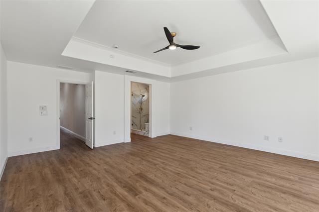 Building Photo - 9913 Hanford Dr