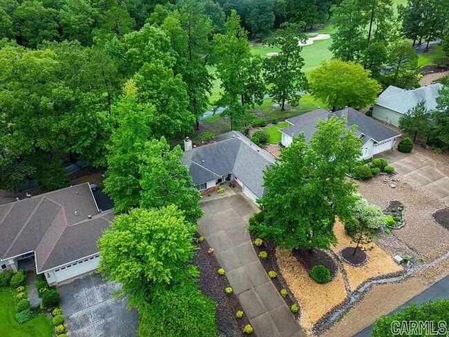 Building Photo - Spacious 3 Bedroom/2 Bath with views of the Ponce De Leon Golf course