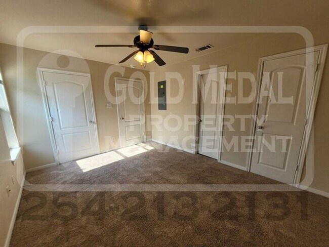 Building Photo - Brittney Way Bliss – Easy Living in Harker Heights!