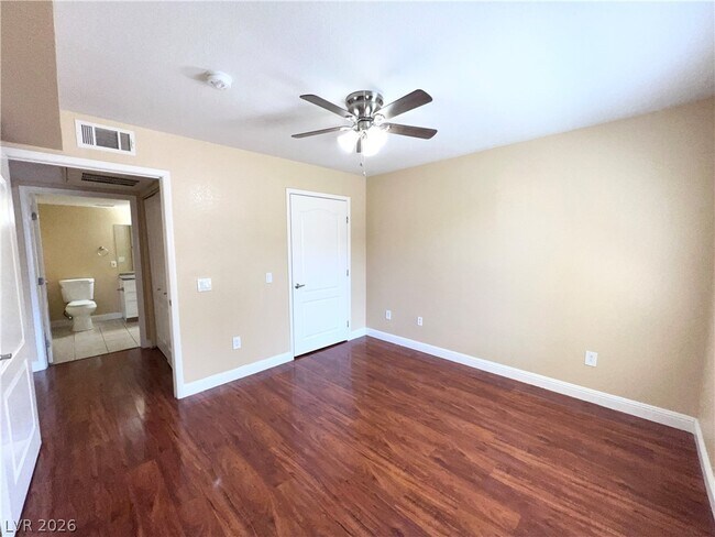 Building Photo - 5055 W Hacienda Ave