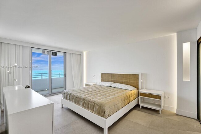 Building Photo - 5555 Collins Ave