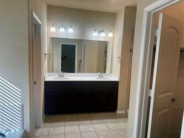 Building Photo - 9933 Beaver Dam Ln