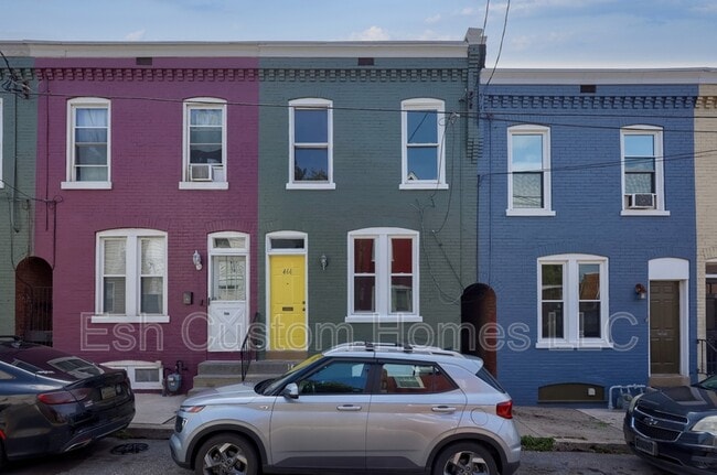 Building Photo - 464 Lafayette St