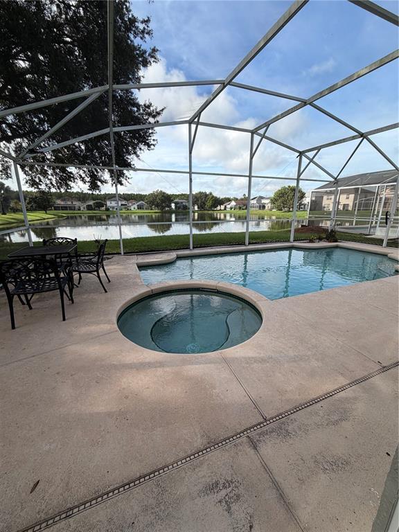 Building Photo - 12685 Enclave Dr