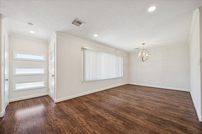 Building Photo - 5226 Nina Lee Ln