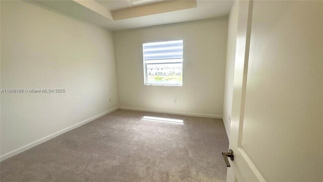 Building Photo - 2797 SE 25th Ave