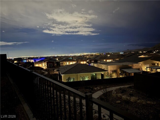 Building Photo - 11103 Rolling Vista Dr