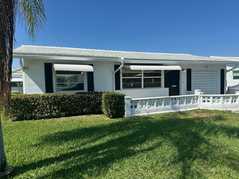 Primary Photo - 515 SW 19th St