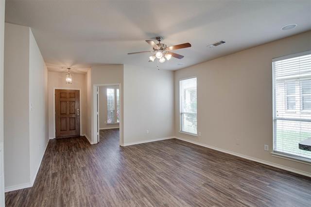 Building Photo - 10860 Hawks Landing Rd