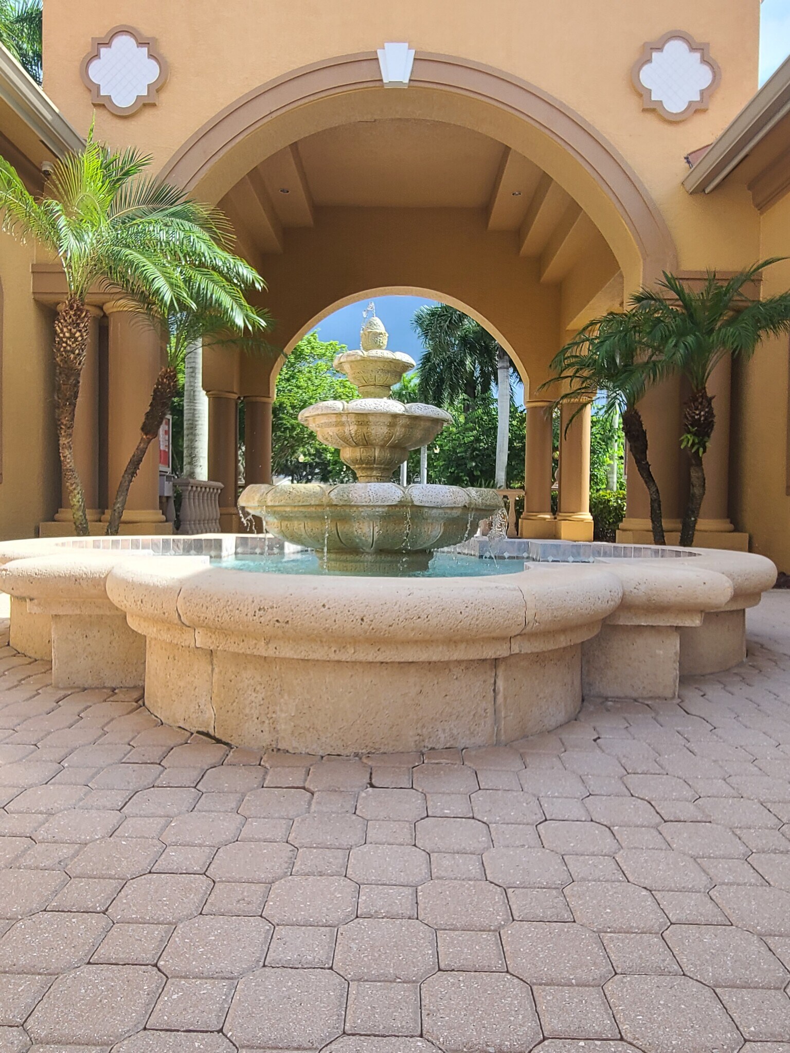 Building Photo - 15625 Ocean Walk Cir