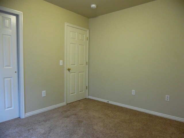 Building Photo - 5763 W Sunbright Ln