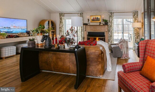 Building Photo - 13230 Falls Rd