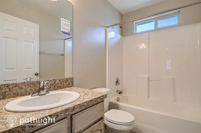 Building Photo - 2555 N 2675 W, Farr West, UT, 84404