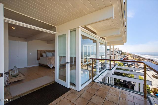 Building Photo - 5432 Rincon Beach Park Dr