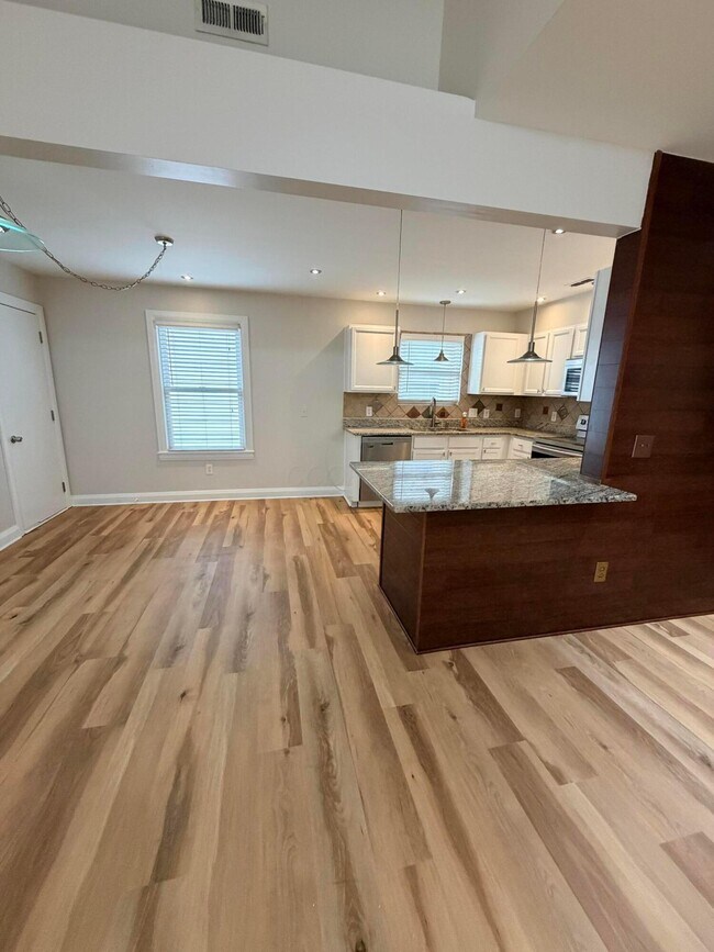 Building Photo - 9327 Polaris Green Dr