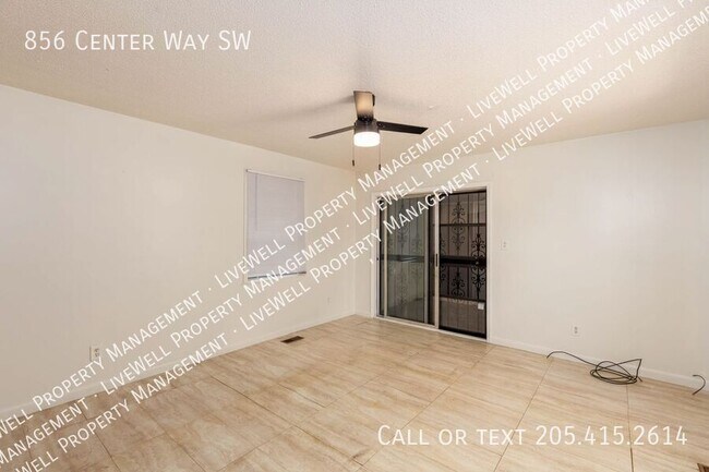 Building Photo - 856 Center Way SW