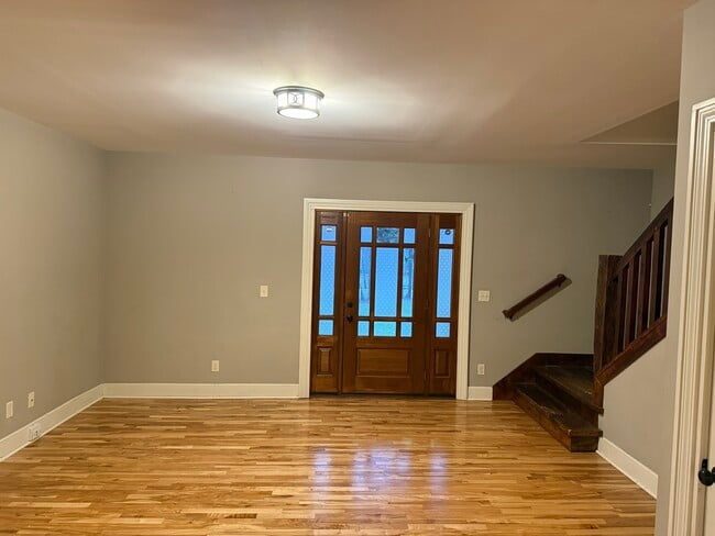 Building Photo - 42W546 IL-64
