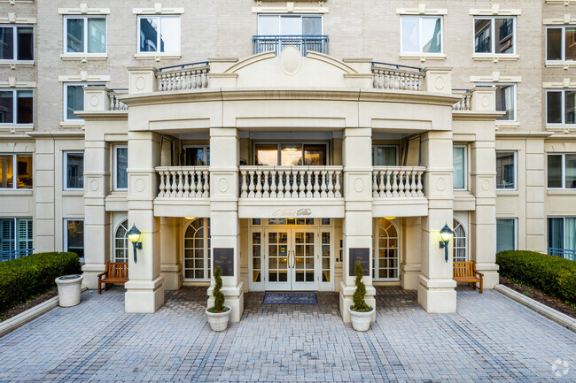 Front Entrance - Residences at Park Place