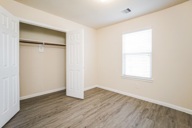 Building Photo - 21831 S Werrington Way
