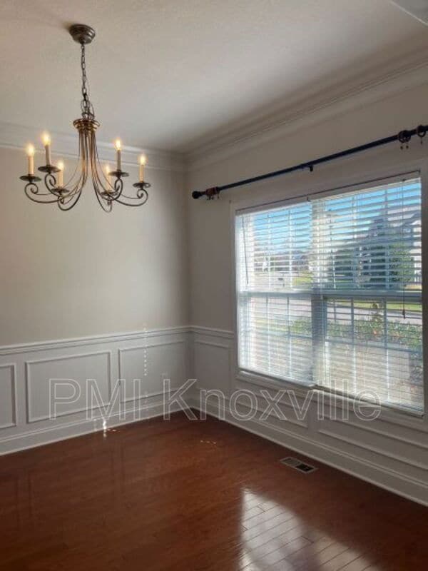 Building Photo - 5825 Beaver Run Ln