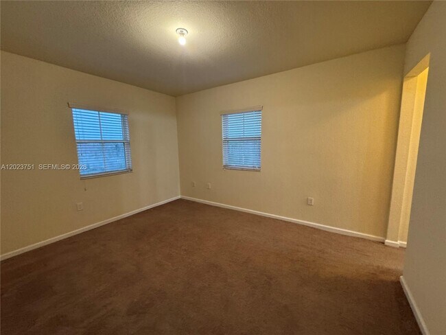 Building Photo - 8650 NW 97th Ave