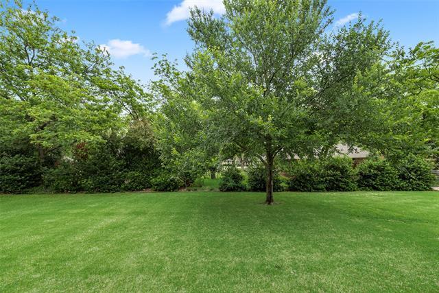 Building Photo - 8911 Hickory Hill Dr