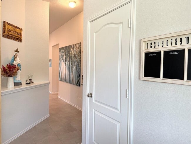 Building Photo - 15334 Caravel Bay Ct